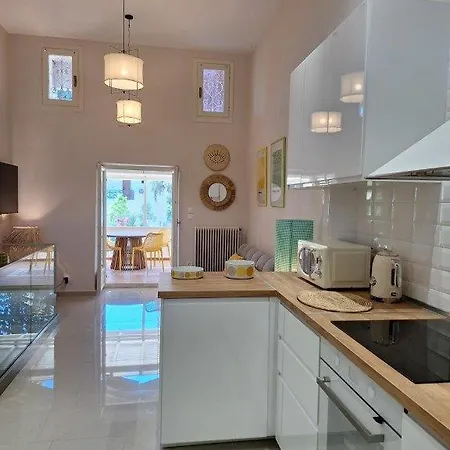 Xenaki Holiday home *